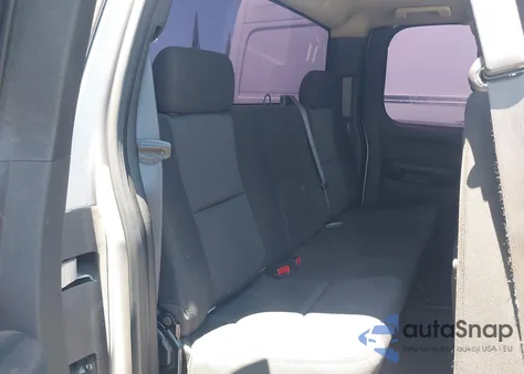 2010 Chevrolet Silverado 1500 Ls from USA, damaged, VIN 1GCSCREA5AZ149801